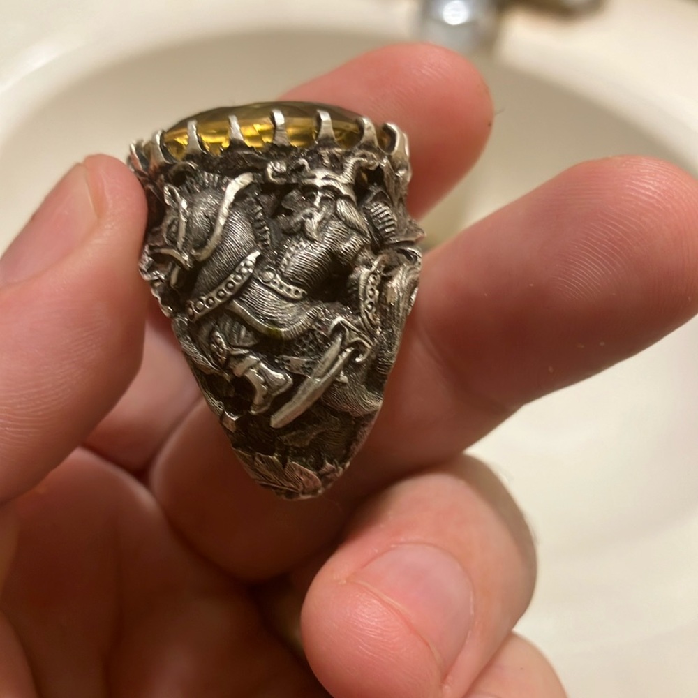 Black Item - image 6